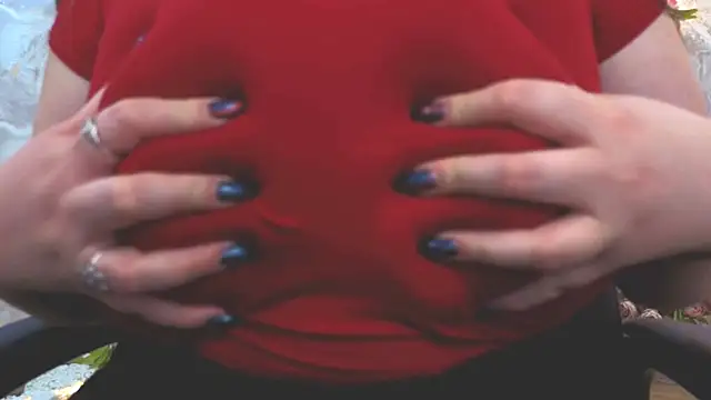 PixelGoddess live XXX chat