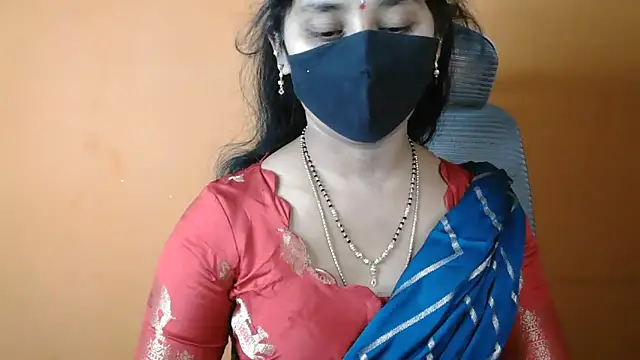 keeRhi_teLugu- élő XXX-chatje