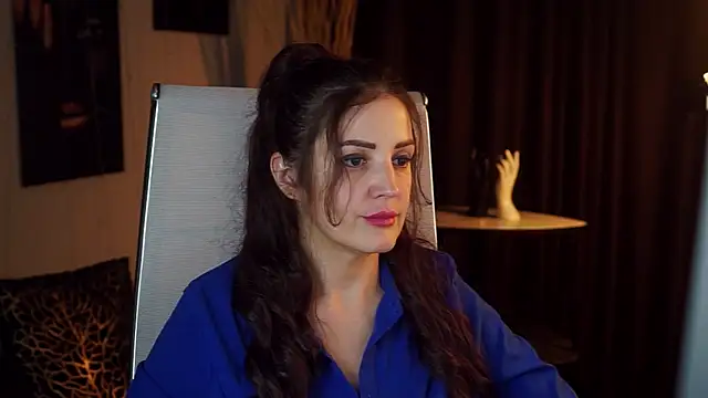 Онлайн чат XXX AureliaVane