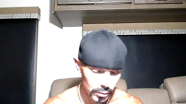 Chat XXX Live ThickD2C