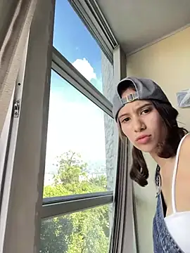 reaLISSticn Live XXX chat