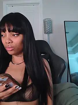 Chat XXX en directo de butterflybootyy