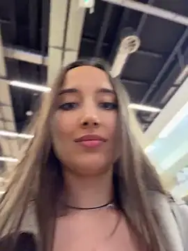 ICrazyOneIRL live XXX chat