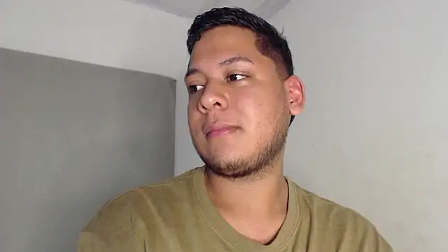 Chat +18 de nicolas_cr1 ao vivo
