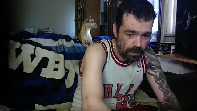 Chat XXX en directo de KinkyTOMan