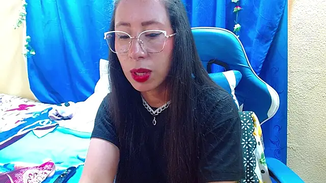 Gia_leinn Live XXX-chat
