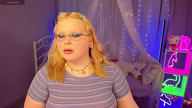 LottieReed's Live XXX Chat