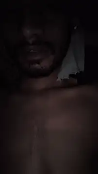 IMBADBOY4U élő XXX-chatje