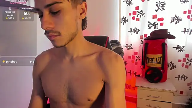 Axel_DavisS Adlı Modelin Canlı XXX Sohbeti