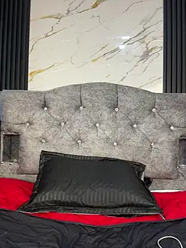 Chat +18 de Noah-fire ao vivo