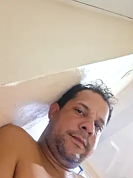 YohanManuelBar1's Live XXX Chat
