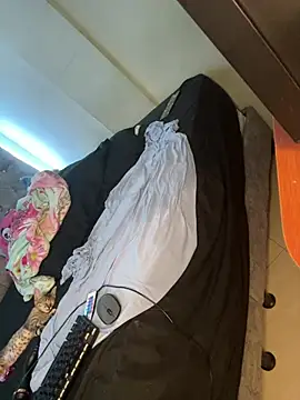 leixy_amiri webkamerás műsora