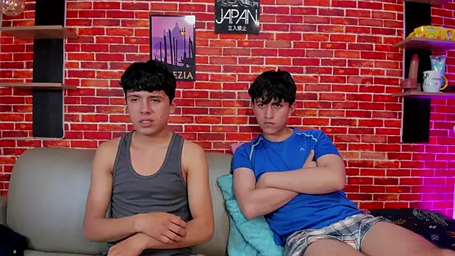 Hoot_boyss_ Webcamshow