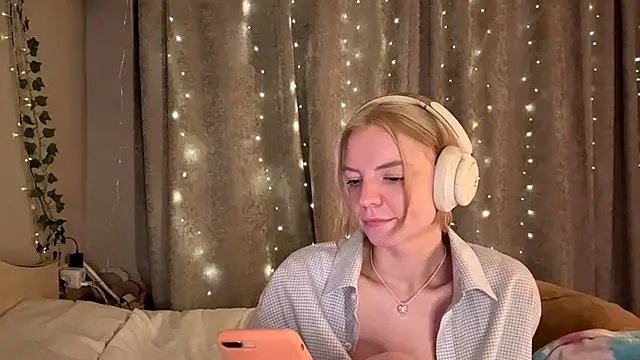 Chat XXX Live Marry_Sornatiko