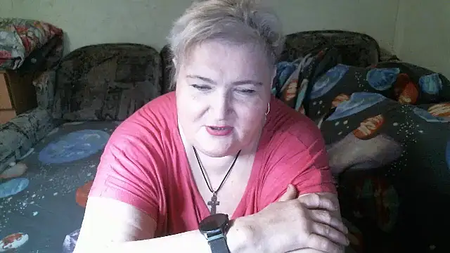 Lana555: онлайн-секс-чат