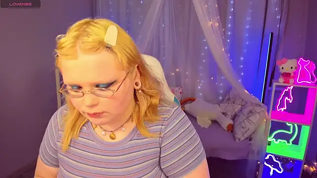 LottieReed's Live XXX Chat