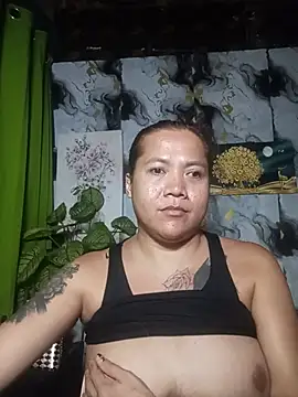 NasttyMaria élő XXX-chatje