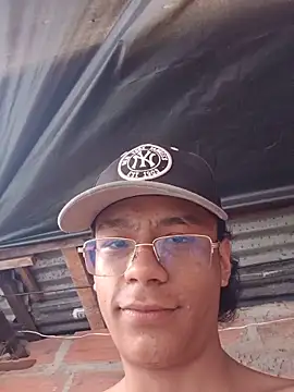 Онлайн чат XXX flaco_vergoon