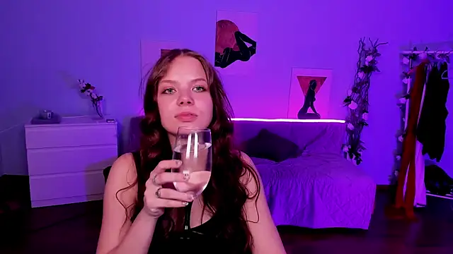 BetsyKiss' Live XXX Chat