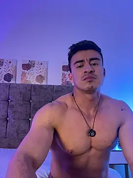 Chris_Clarck's Live XXX Chat