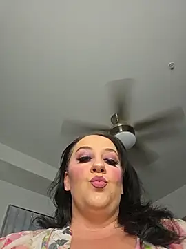 Czat XXX na żywo – CreamVixen