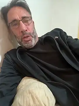 Chat XXX en directo de Tiojhonny