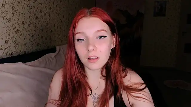 Layla_Glam: онлайн-секс-чат