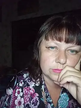 AuroKaria's Live XXX Chat