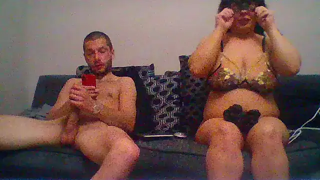 دردشة Kinkycouple142 الجنسية المباشرة
