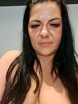 juliaaa18 现场XXX聊天