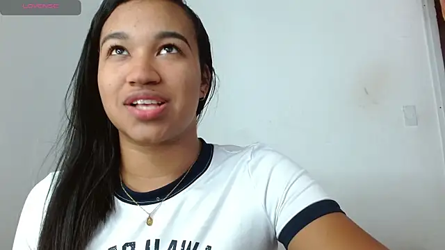 Alexa_priincess লাইভ XXX চ্যাট
