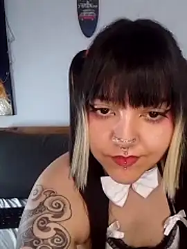 Charlotte_MyersのライブXXXチャット