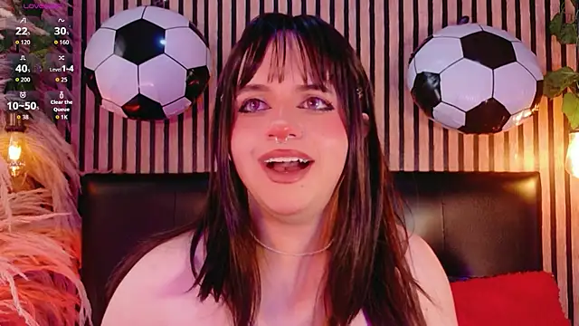 XXX chat uživo modela Hiddenhotcake