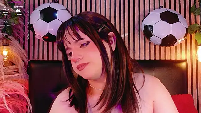Hiddenhotcake Chat XXX in diretta