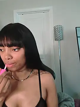 แชท XXX สดของ butterflybootyy