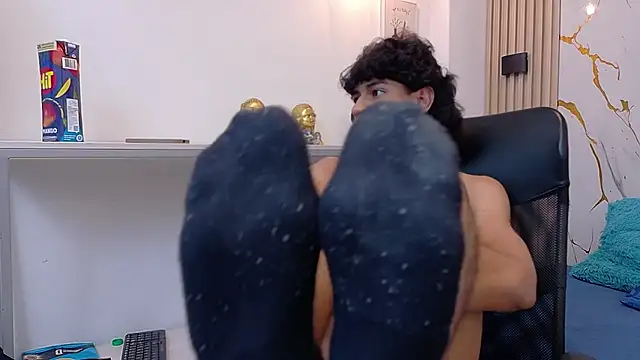Zayn_Fox32 Live XXX-Chat