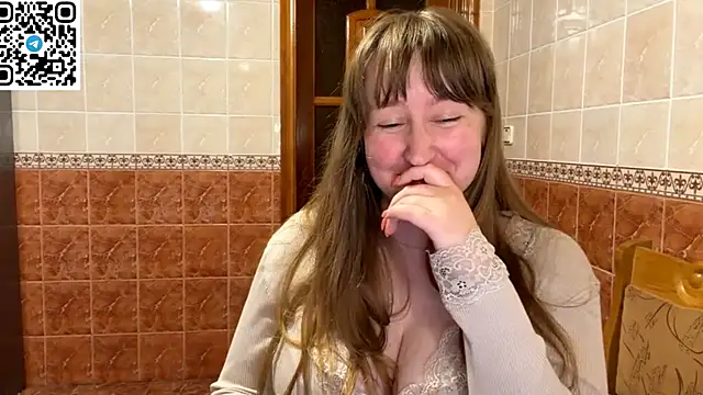 Chat XXX en directo de MaroonMoon_