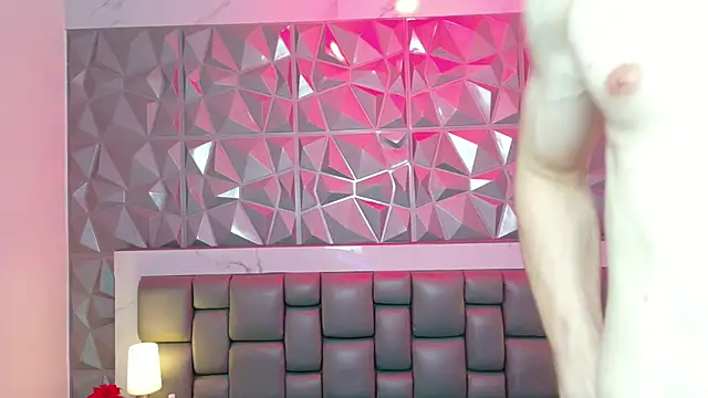 Chatroom XXX en direct de LhiayOliver