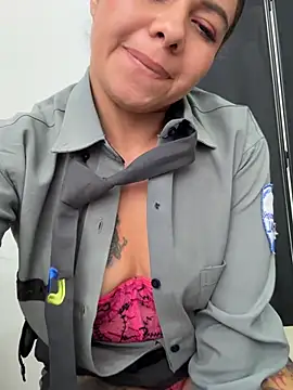 Ariana-07 Live XXX-Chat