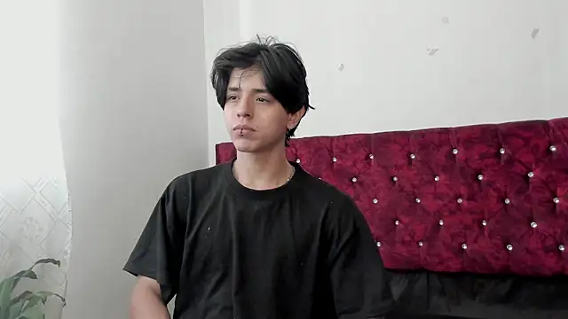 Angel_Miguel_1のライブXXXチャット