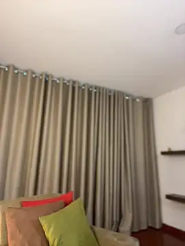 دردشة Zandrina الجنسية المباشرة