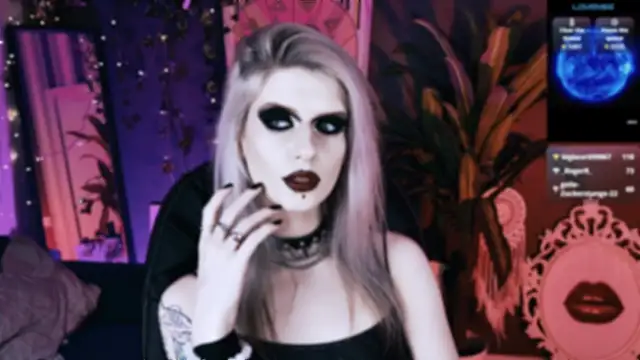 Noah_ElmerX Chat XXX in diretta