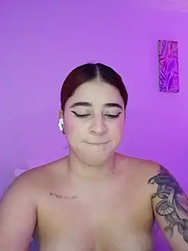 Онлайн чат XXX martina_connor1