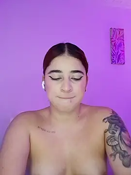 Онлайн чат XXX martina_connor1
