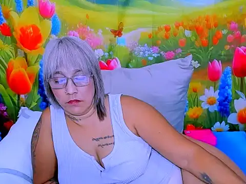 indianroxy লাইভ XXX চ্যাট
