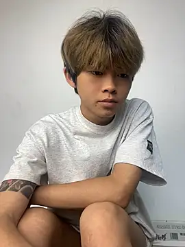 XBD-1 Chat XXX live