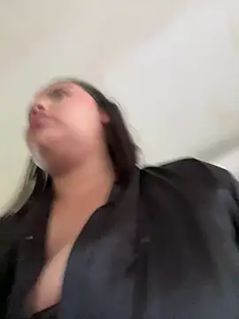 Lia_sexx 现场XXX聊天