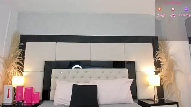 CarlaRossi_'s Live XXX Chat