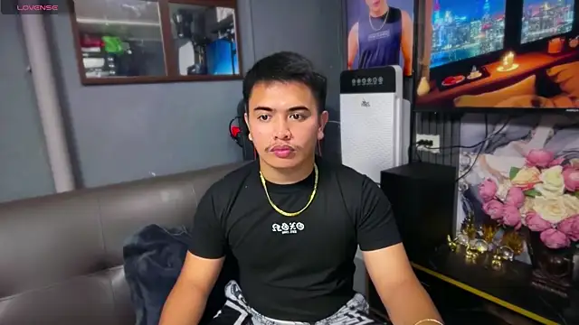 Chat XXX Live MaxxHoward