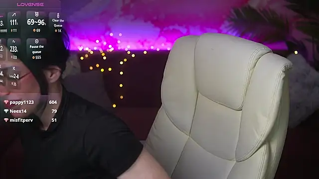Chat XXX en directo de KettyFlo